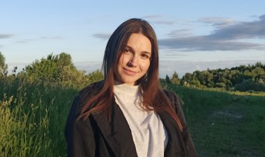 Ищу приятное общение , которое в будущем может перерасти во что-то более серьёзное