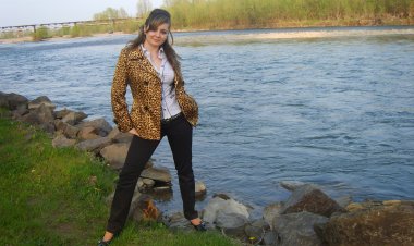 Ищу холостого Приглашу жить к себе, если не будешь к другим бабам бегать