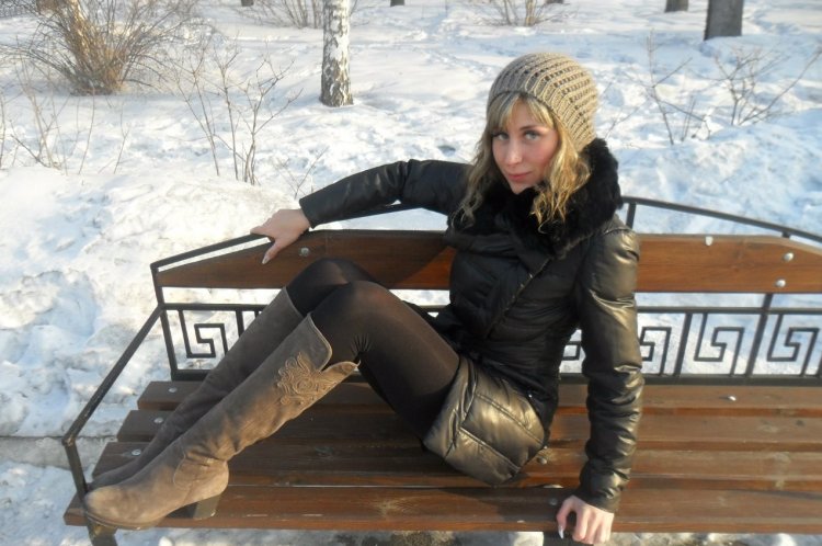Одиноко жить одной в большом доме, может есть холостой для меня?