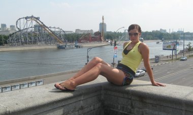 Хочу завести любовника, а то я уже звереть начинаю.